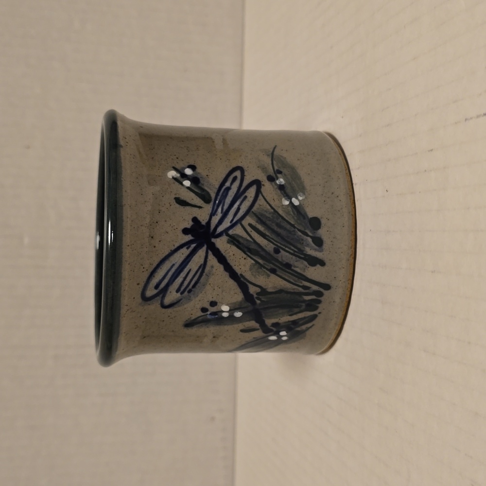 Great Bay Pottery Handcrafted Ceramic Dragonfly Planter - Picture 14 of 15